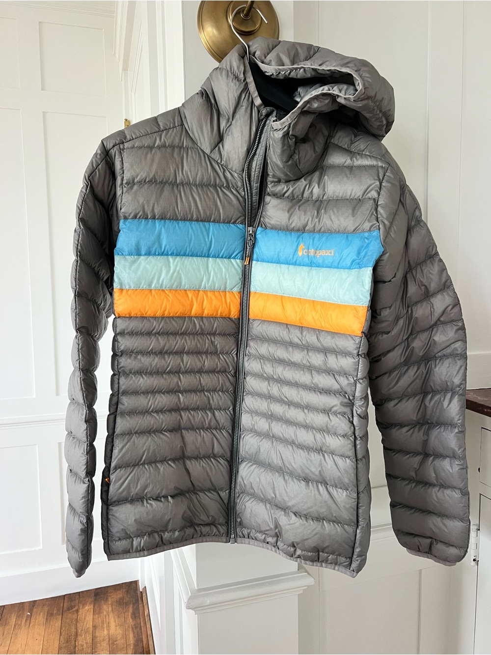 Cotopaxi Women’s Full-zip Puffer Hoodie Large